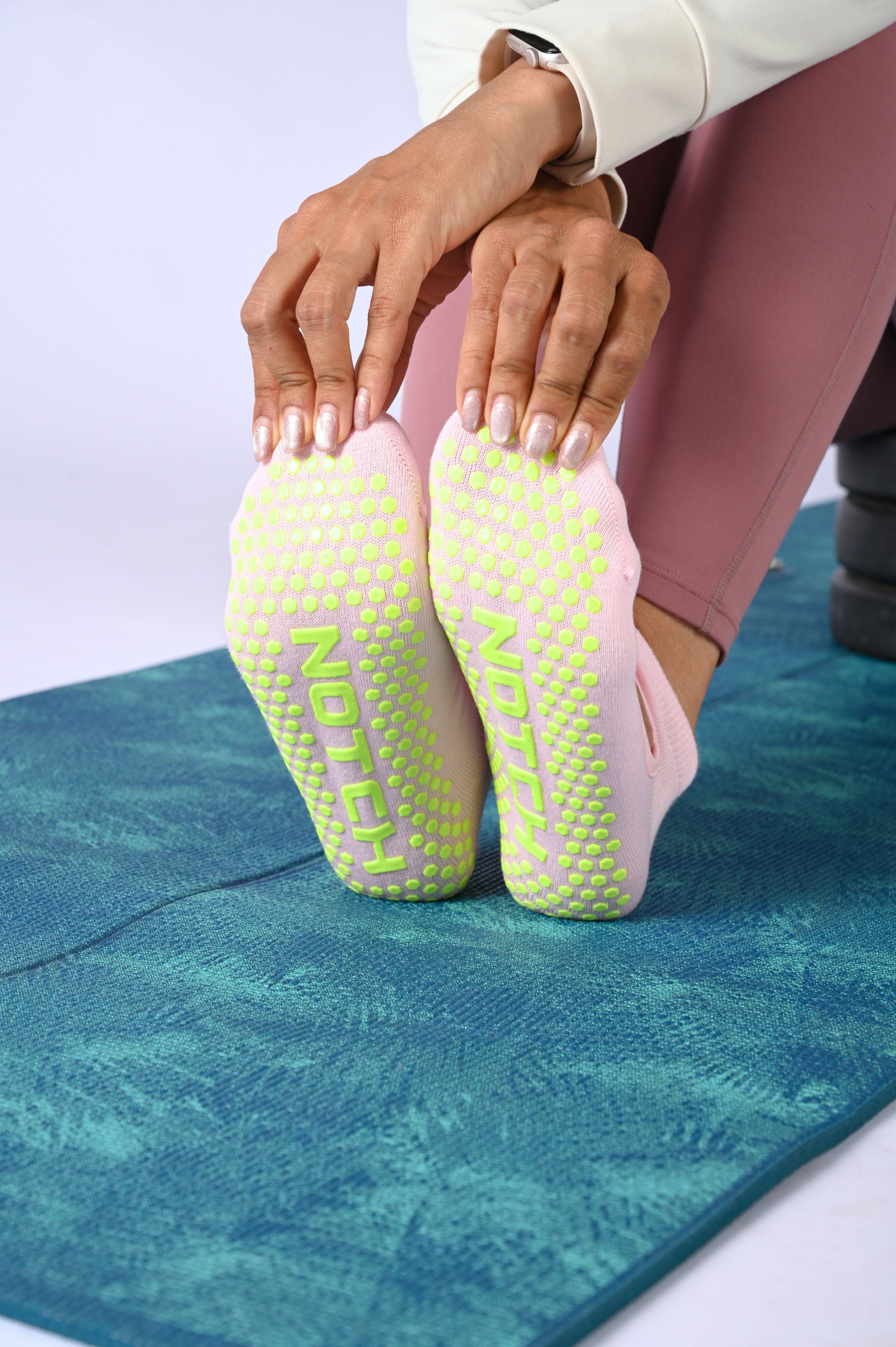 Pilates / Yoga Gripper Socks